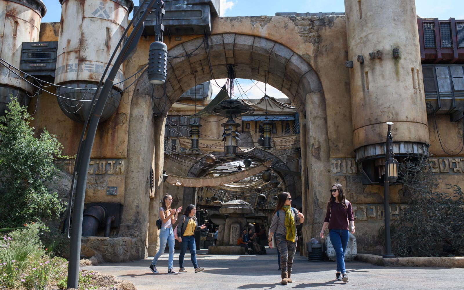 Star Wars: Galaxy’s Edge – Marketplace